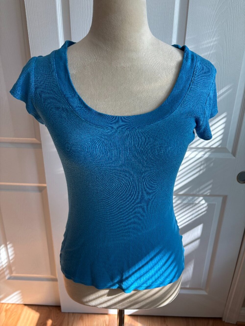 Derek Heart  Blue Tee-Size Medium